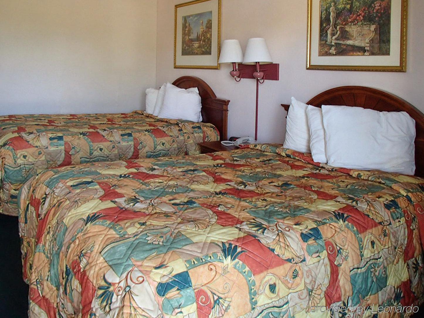 Rodeway Inn Leesburg Chain Of Lakes Esterno foto