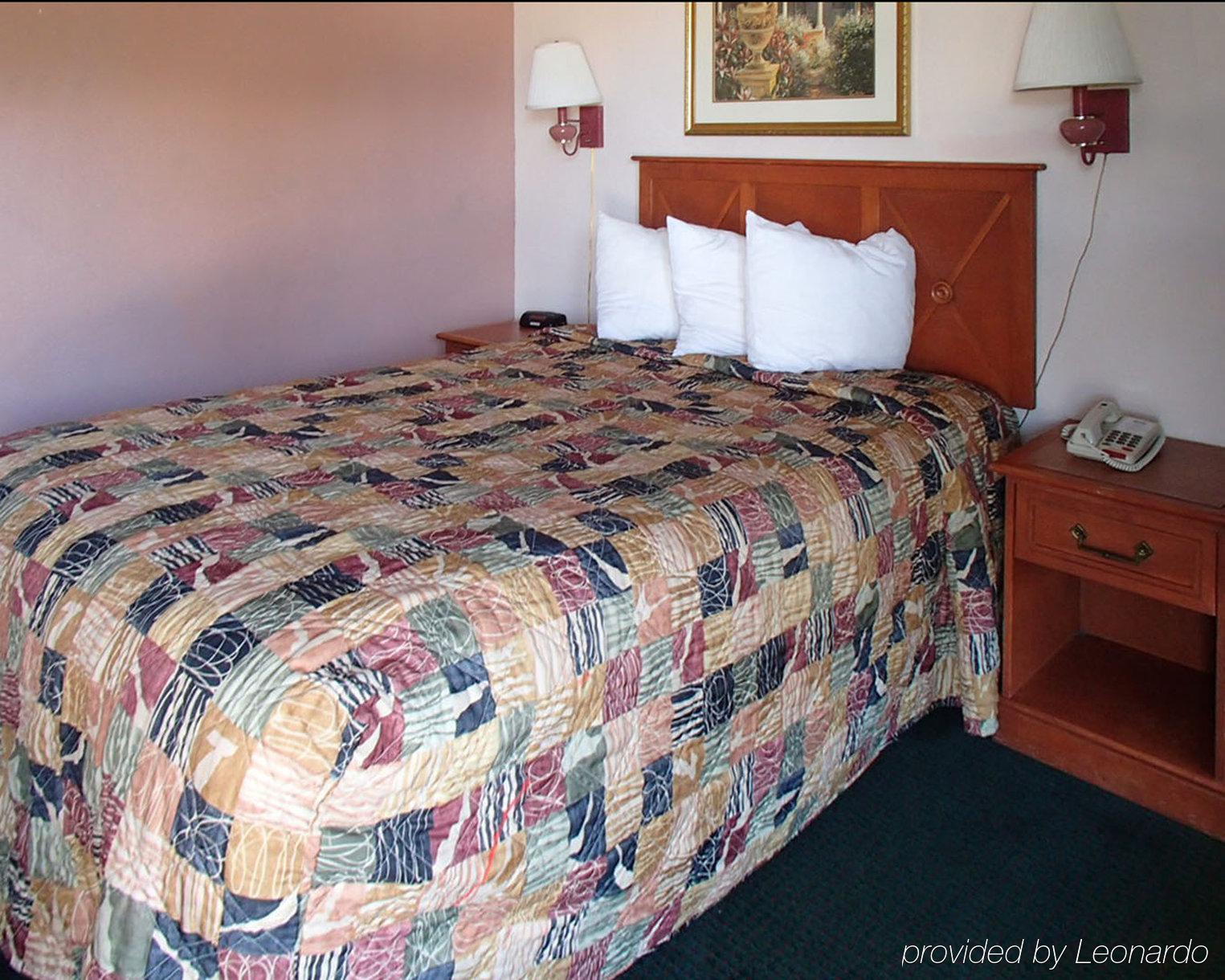 Rodeway Inn Leesburg Chain Of Lakes Esterno foto